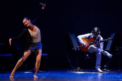Daniel Casares y la bailarina de danza contemporánea Isabel Vázquez