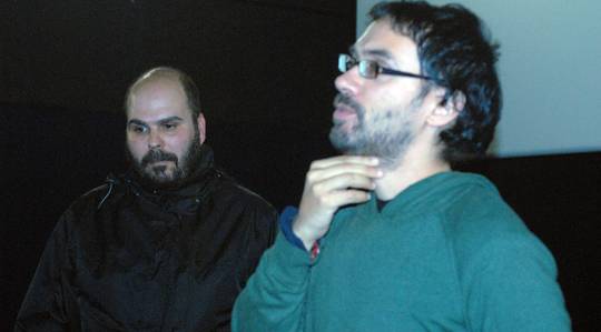  Juan Luis Artacho, programador del Cine Albéniz y Elías León Siminiani en un momento de la presentación