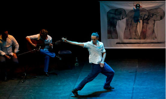 Las oblig-acciones. Toni Aparisi y Claudio Zirotti. Ciclo de Danza 2014. Teatro Echegaray.