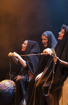 Lysístrata, Las niñas de Cádiz. 35 Festival de Teatro de Málaga, Teatro Cervantes,