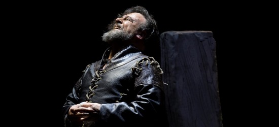 Carlos Álvarez como Iago en Otello