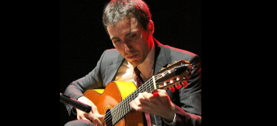 Paco Lomeña, guitarra, flamenco, Ojos de Brujo, guitarrista, Málaga, Puerta Blanca, 